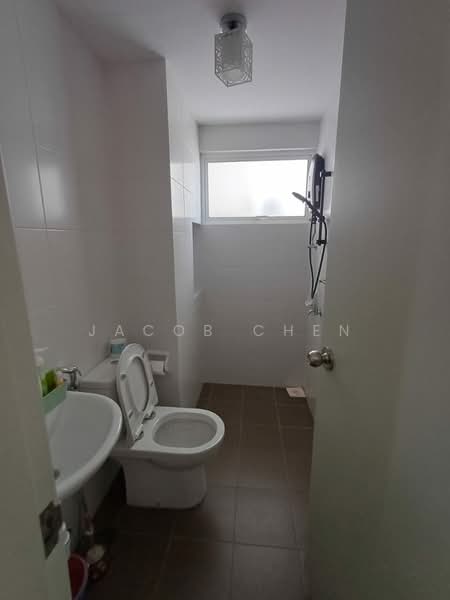 Servis Apartment untuk Dijual di TTDI Adina - Jacob Chen - Bathroom - PropertyGuru.com.my