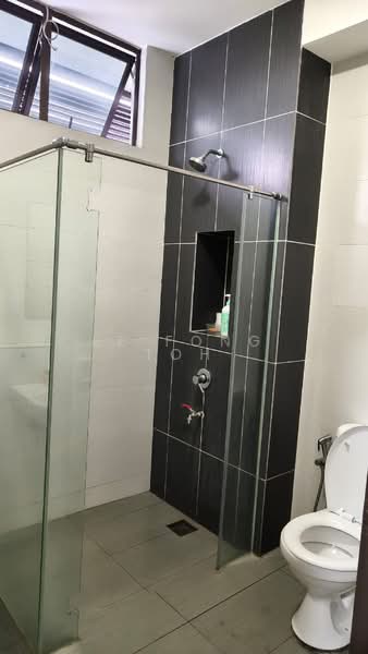 Rumah Kluster untuk Dijual di Taman Adda Heights (Tebrau) - Ee Fong Toh - Bathroom - PropertyGuru.com.my