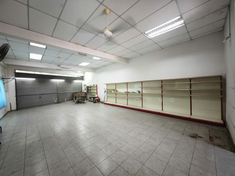 Shop for Sale in Tambun (Perak) - Vivian Foong - Interior - PropertyGuru.com.my