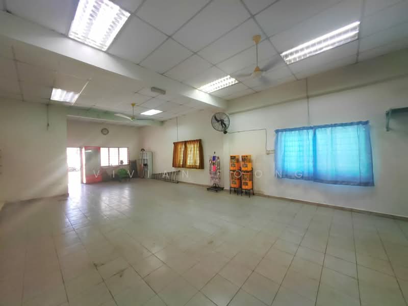 Shop for Sale in Tambun (Perak) - Vivian Foong - Interior - PropertyGuru.com.my