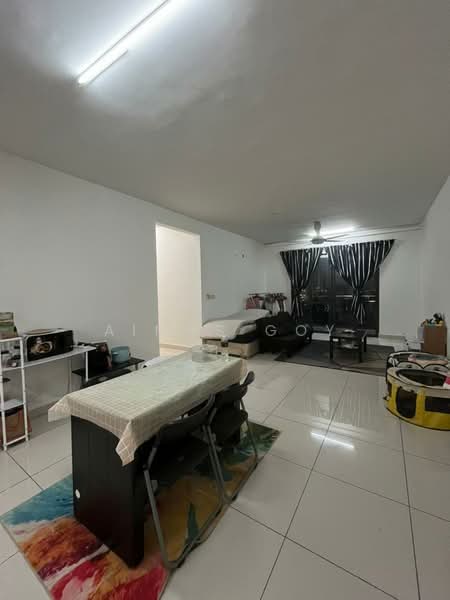 Servis Apartment untuk Dijual di You Residences @ You City - Aimns Goy - Living Room - PropertyGuru.com.my