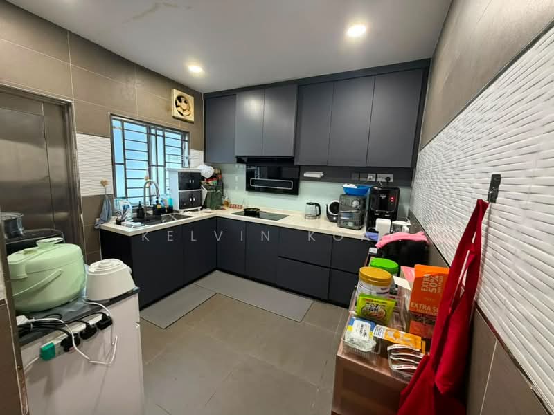 1-storey Terraced House for Sale in Taman Mount Austin (Tebrau) - Kelvin Koay - Kitchen - PropertyGuru.com.my
