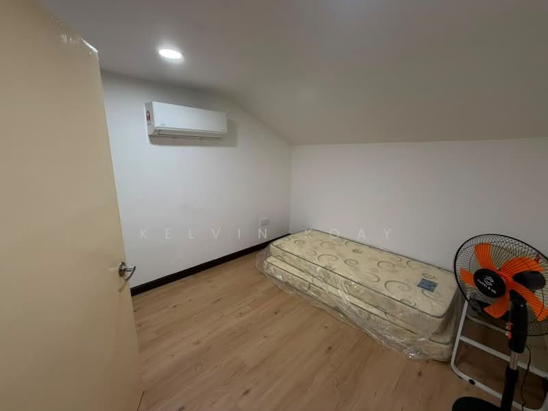1-storey Terraced House for Sale in Taman Mount Austin (Tebrau) - Kelvin Koay - Bedroom - PropertyGuru.com.my