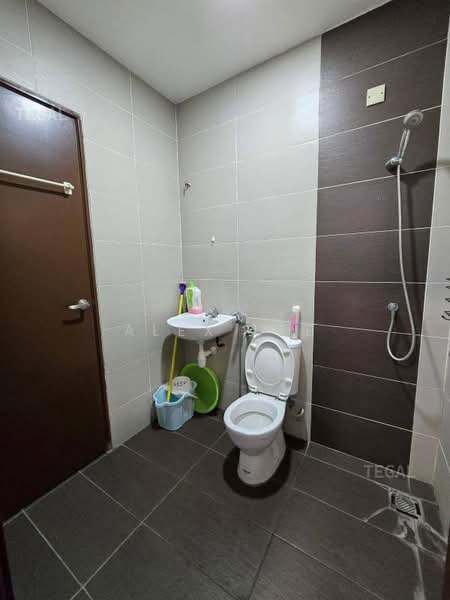 Rumah Teres untuk Dijual di Bandar Puteri Klang (Klang) - Alex Lee - Bathroom - PropertyGuru.com.my