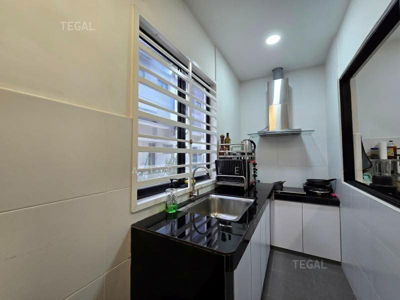 Rumah Teres untuk Dijual di Bandar Puteri Klang (Klang) - Alex Lee - Kitchen - PropertyGuru.com.my