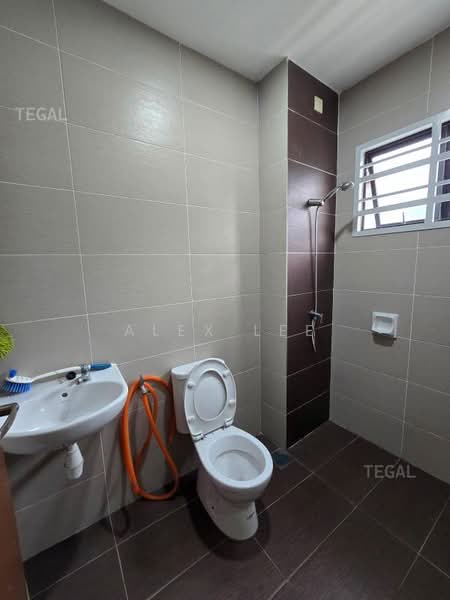 Rumah Teres untuk Dijual di Bandar Puteri Klang (Klang) - Alex Lee - Bathroom - PropertyGuru.com.my