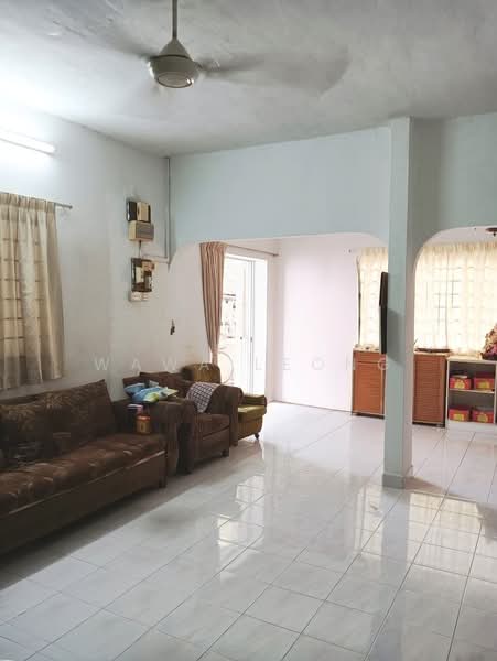 2-storey Terraced House for Sale in Taman Sri Rampai (Wangsa Maju) - Wawa Leong - Living Room - PropertyGuru.com.my