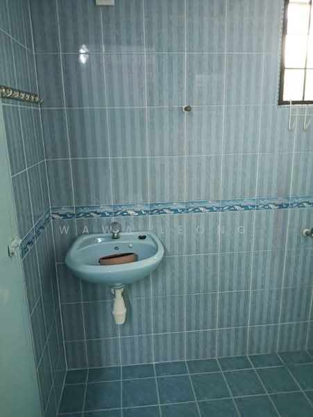 2-storey Terraced House for Sale in Taman Sri Rampai (Wangsa Maju) - Wawa Leong - Bathroom - PropertyGuru.com.my