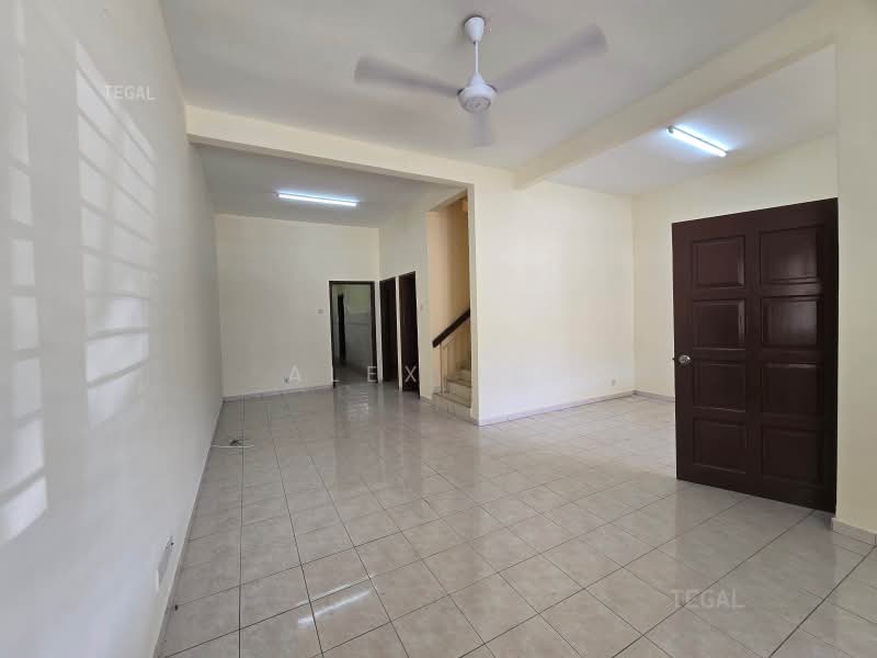 Terraced House for Rent in Bandar Puteri Klang (Klang) - Alex Lee - Living Room - PropertyGuru.com.my