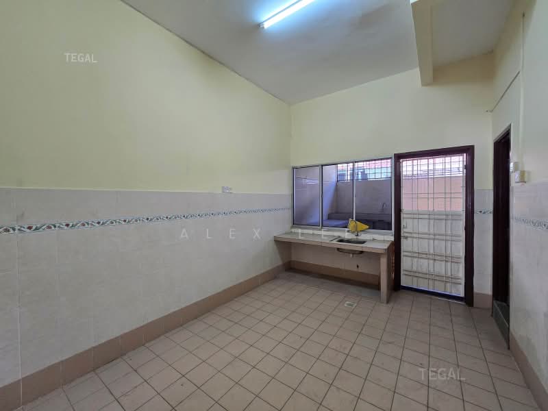 Terraced House for Rent in Bandar Puteri Klang (Klang) - Alex Lee - Kitchen - PropertyGuru.com.my