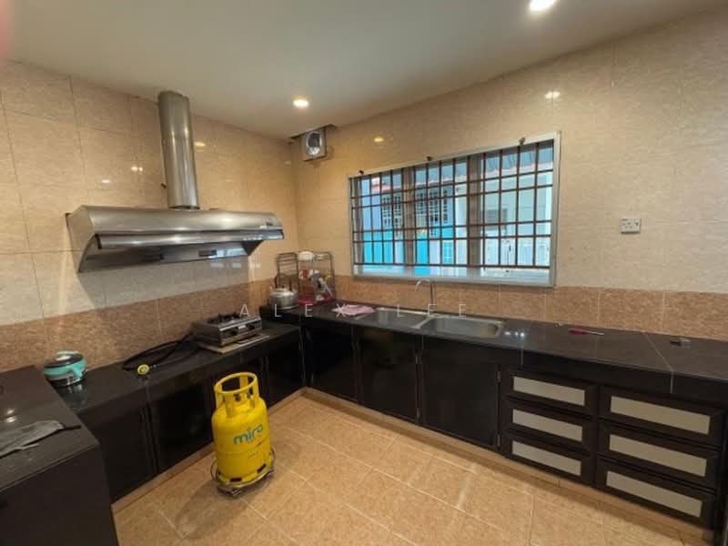 Rumah Teres 2 Tingkat untuk Disewa di Klang (Selangor) - Alex Lee - Kitchen - PropertyGuru.com.my