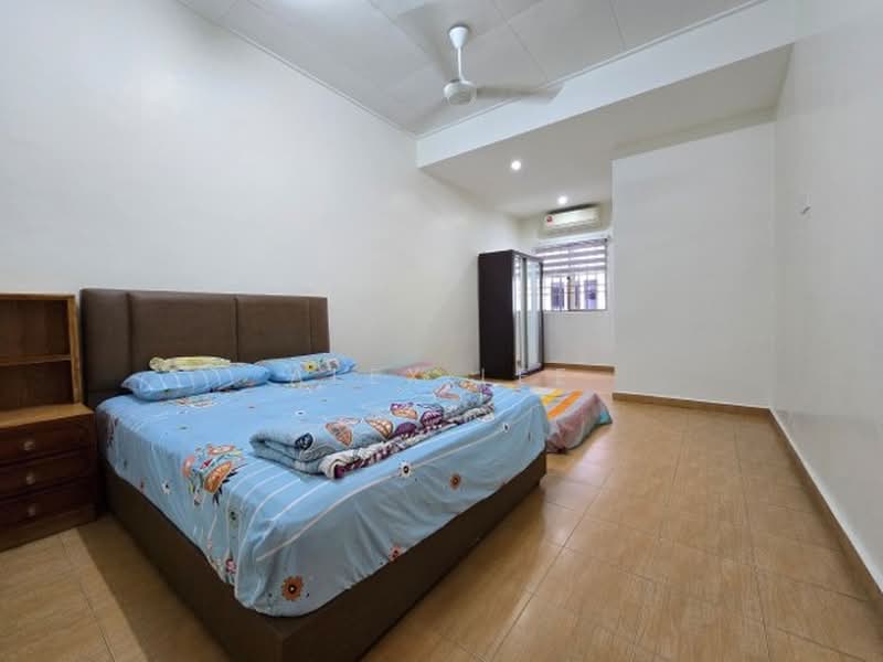 Rumah Teres 2 Tingkat untuk Disewa di Klang (Selangor) - Alex Lee - Bedroom - PropertyGuru.com.my