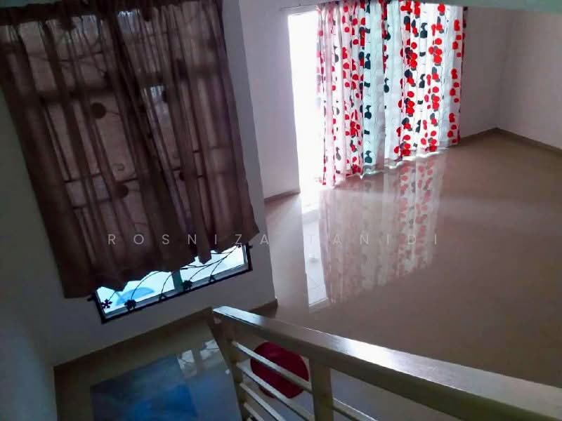 Rumah Teres 2 Tingkat untuk Dijual di Batu Arang (Selangor) - Rosniza Tanidi - Interior - PropertyGuru.com.my