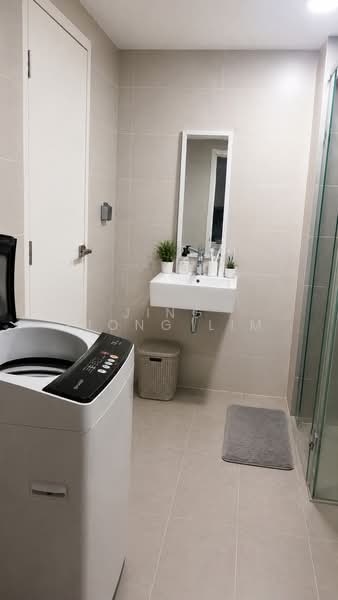 Service Residence for Rent at Solstice @ Pan'gaea - Jing Xiong Lim - Bathroom - PropertyGuru.com.my