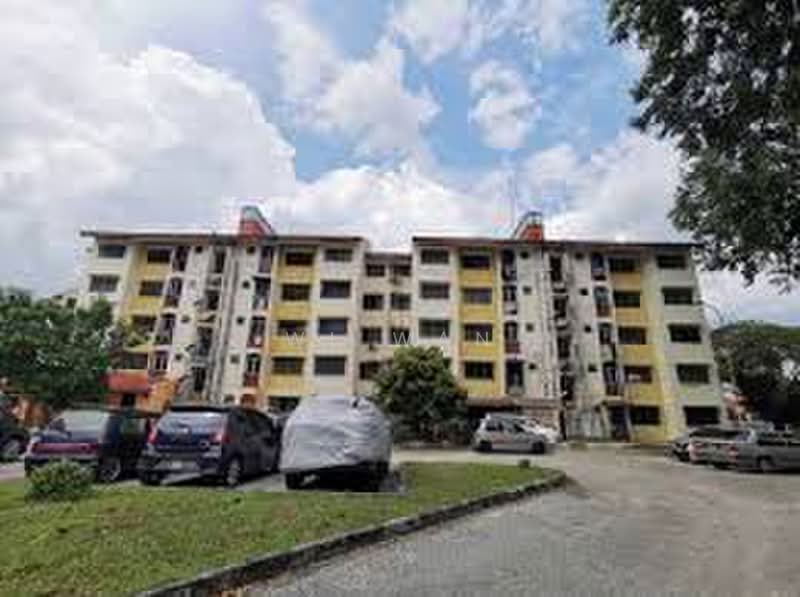 Rumah Flat untuk Dijual di PKNS Seksyen 24 - WL Wan - Exterior - PropertyGuru.com.my