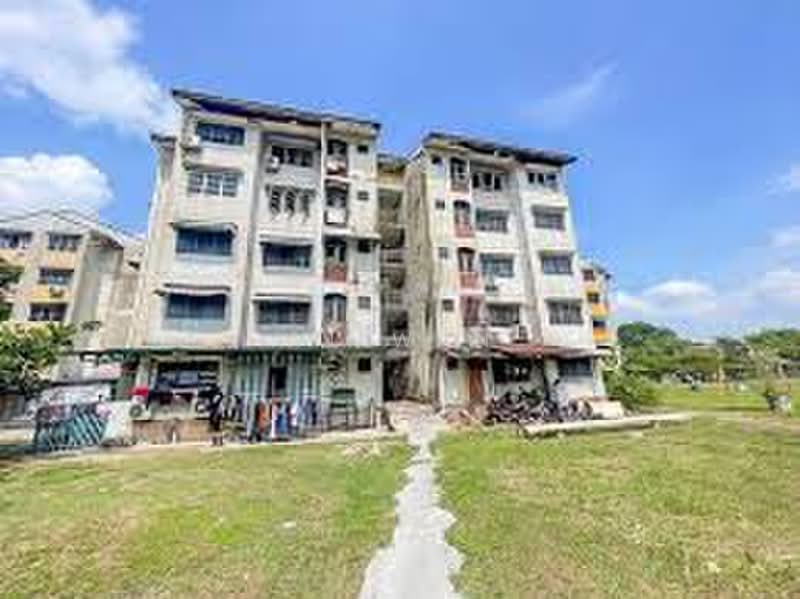 Rumah Flat untuk Dijual di PKNS Seksyen 24 - WL Wan - Exterior - PropertyGuru.com.my