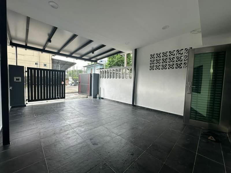 Terraced House for Sale in Ulu Tiram (Johor) - Desmond Yap - Exterior - PropertyGuru.com.my