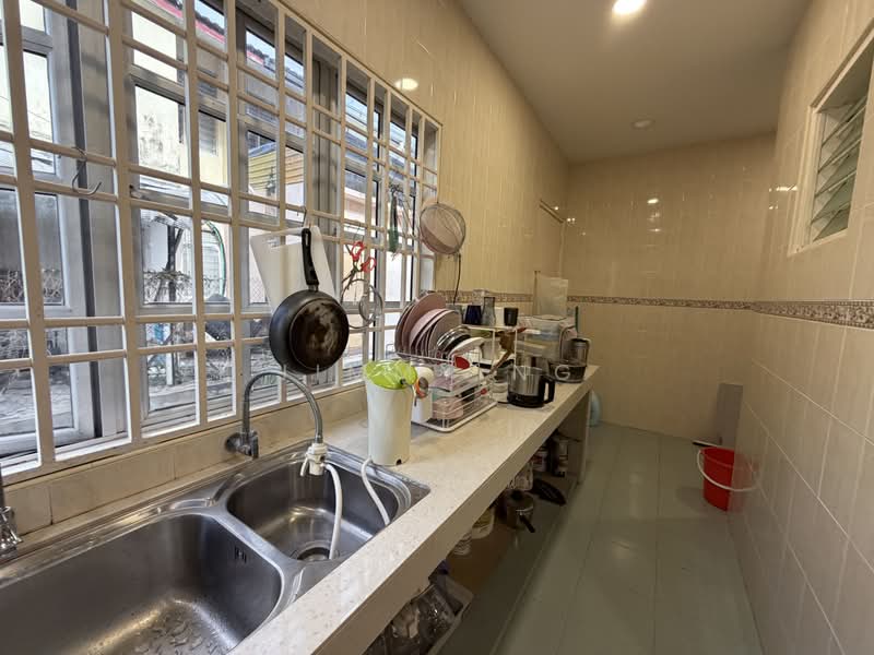 2-storey Terraced House for Sale in Bandar Mahkota Cheras (Cheras) - Jimmy Ng - Kitchen - PropertyGuru.com.my