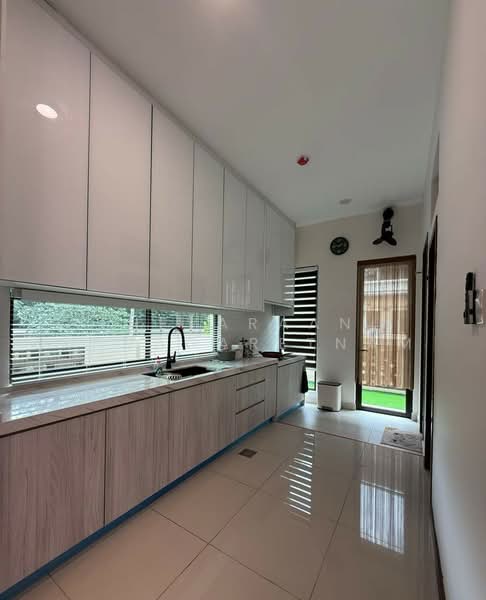 2-storey Terraced House for Sale in Rawang (Selangor) - Thevaraani Kanagaretnam - Kitchen - PropertyGuru.com.my