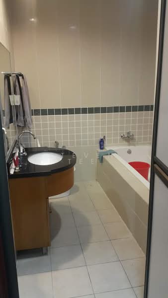 Servis Apartment untuk Disewa di The Heritage Residence - Steven Tee - Bathroom - PropertyGuru.com.my