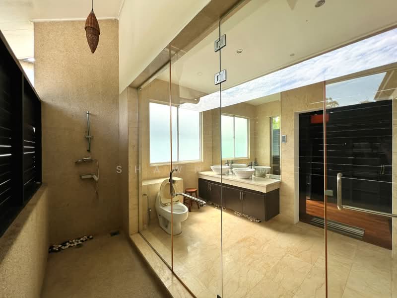Rumah Banglo untuk Dijual di Bukit Damansara (Damansara Heights) - Shawn Lim - Bathroom - PropertyGuru.com.my