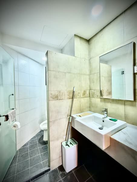 Condominium for Rent at The Reef Condominium - Jeanette Hee - Bathroom - PropertyGuru.com.my
