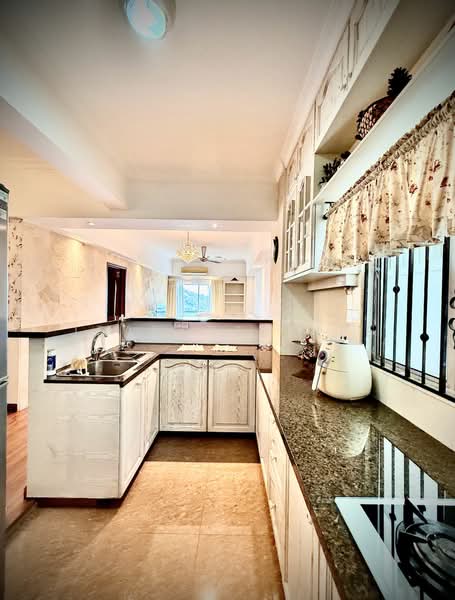 Condominium for Rent at The Reef Condominium - Jeanette Hee - Kitchen - PropertyGuru.com.my
