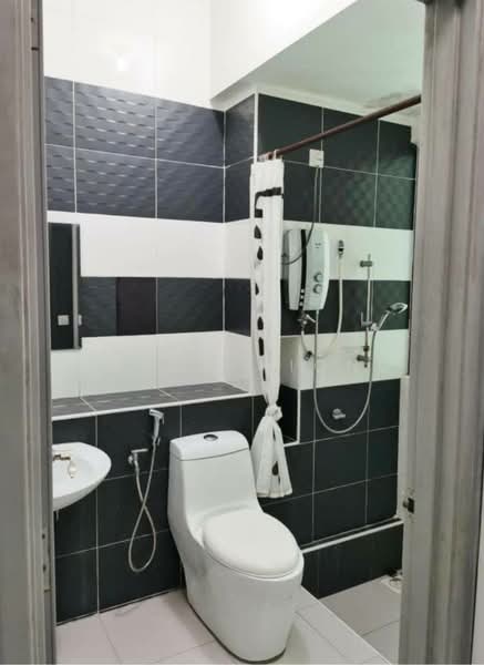 Service Residence for Sale at The Sky Executive Suites - Anson Hiong - Bathroom - PropertyGuru.com.my