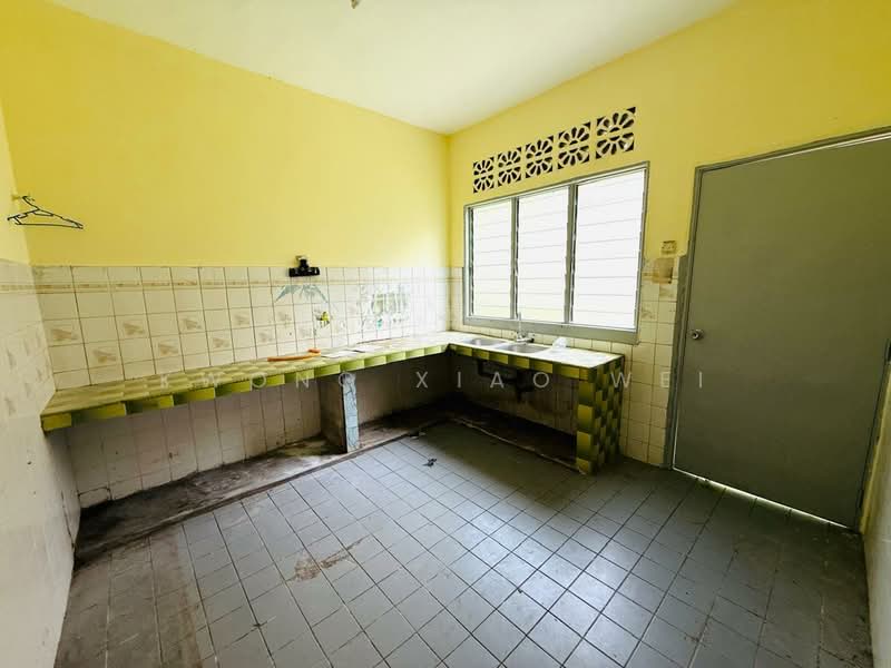 2-storey Terraced House for Sale in Bandar Baru Selayang Fasa 2a (Selayang) - Kwong Xiao Wei - Kitchen - PropertyGuru.com.my