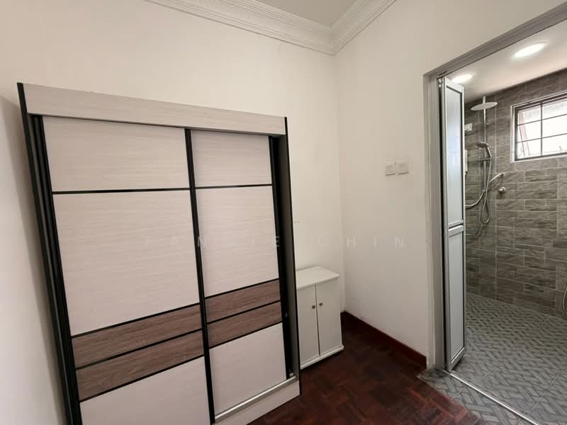 Kondominium untuk Dijual di Medan Putra Condominium - Fannie Chin - Bathroom - PropertyGuru.com.my