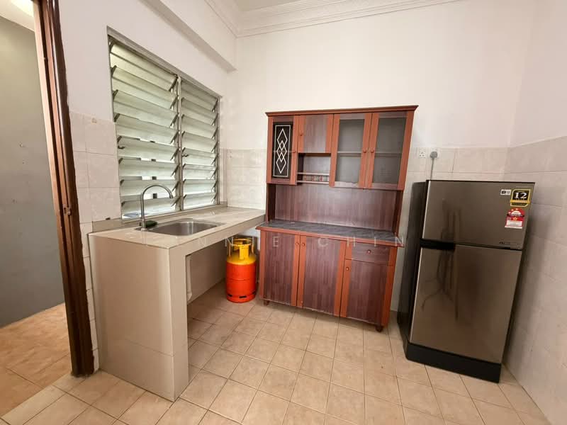Kondominium untuk Dijual di Medan Putra Condominium - Fannie Chin - Kitchen - PropertyGuru.com.my