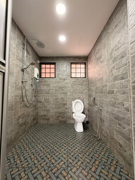 Kondominium untuk Dijual di Medan Putra Condominium - Fannie Chin - Bathroom - PropertyGuru.com.my
