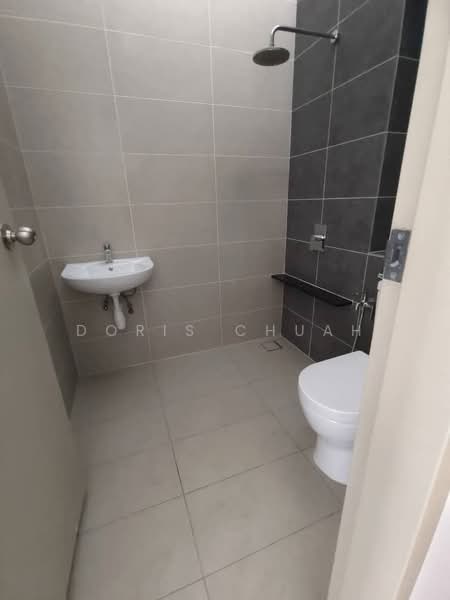 Rumah Teres 2 Tingkat untuk Disewa di Setia Utama (Setia Alam) - Doris Chuah - Bathroom - PropertyGuru.com.my