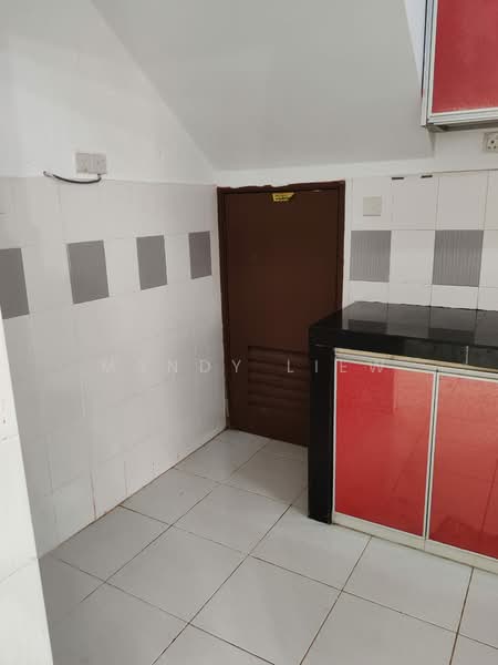 Townhouse for Sale in Batu Caves (Selangor) - Mandy Liew - Kitchen - PropertyGuru.com.my