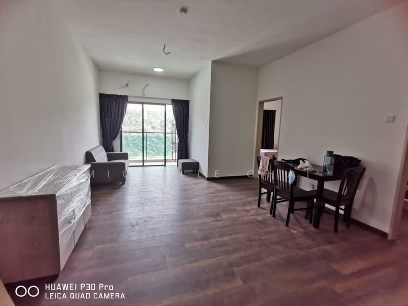 Pangsapuri untuk Disewa di Camellia Residences - Michelle Chai - Living Room - PropertyGuru.com.my