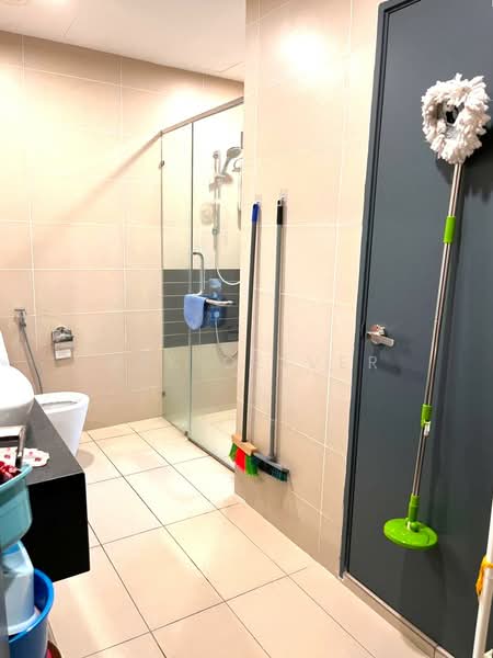 Service Residence for Rent at The Link 2 @ Bukit Jalil (Serviced Residences) - Mak Oliver - Bathroom - PropertyGuru.com.my