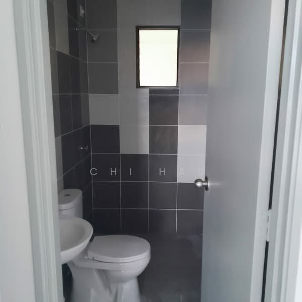 Service Residence for Rent at Residensi Mutiara Kajang 2 - Chi Hau - Bathroom - PropertyGuru.com.my