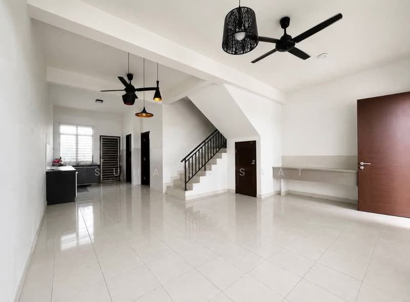2-storey Terraced House for Rent in Bandar Baru Puncak Alam (Puncak Alam) - Suhaila Saat - PropertyGuru.com.my