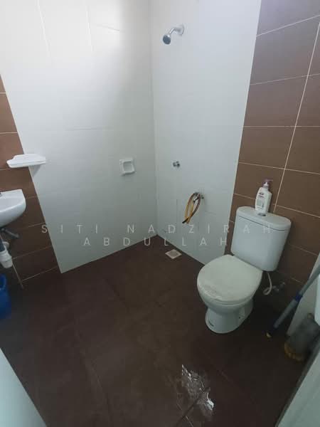 Bungalow for Sale in Durian Tunggal (Melaka) - Siti Nadzirah Abdullah - Bathroom - PropertyGuru.com.my