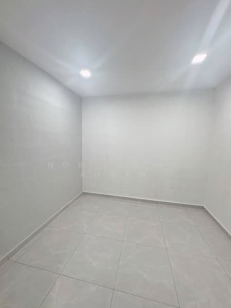 Rumah Teres 2.5 Tingkat untuk Dijual di Bandar Sunway (Sunway) - Nor Azdlin Adnan - PropertyGuru.com.my