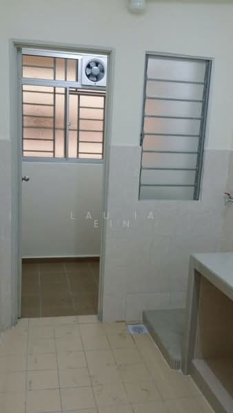 Apartment for Rent at Residensi Bistaria - Lau Ia Ein - Interior - PropertyGuru.com.my
