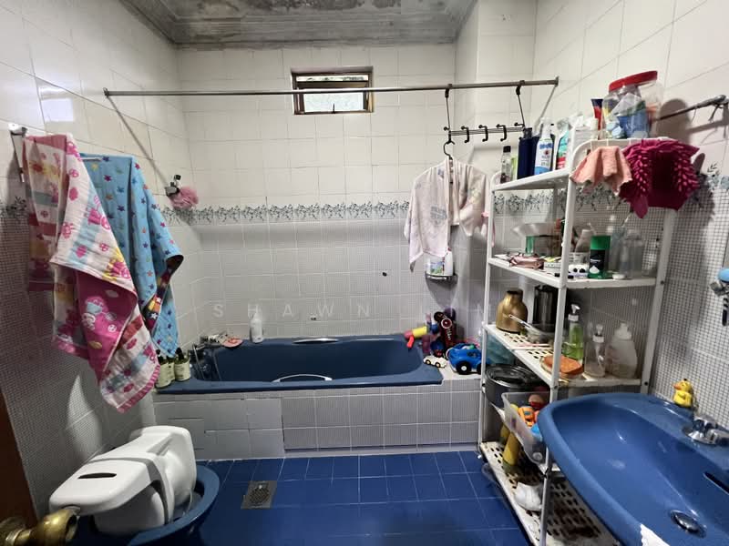 Rumah Banglo untuk Dijual di Bukit Damansara (Damansara Heights) - Shawn Lim - Bathroom - PropertyGuru.com.my