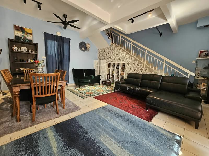 2-storey Terraced House for Sale in Seksyen 3 (Bangi) - Fatin Azemi - Living Room - PropertyGuru.com.my