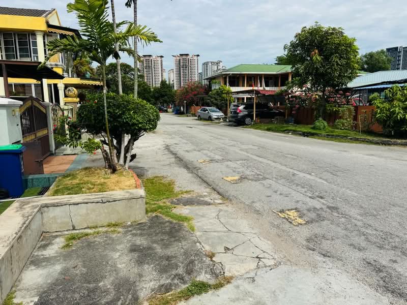 Rumah Teres 2 Tingkat untuk Dijual di Puchong (Selangor) - Mohd Fadzli - Exterior - PropertyGuru.com.my