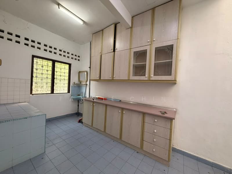 1-storey Terraced House for Rent in Kepong Baru (Kepong) - Fannie Chin - Kitchen - PropertyGuru.com.my