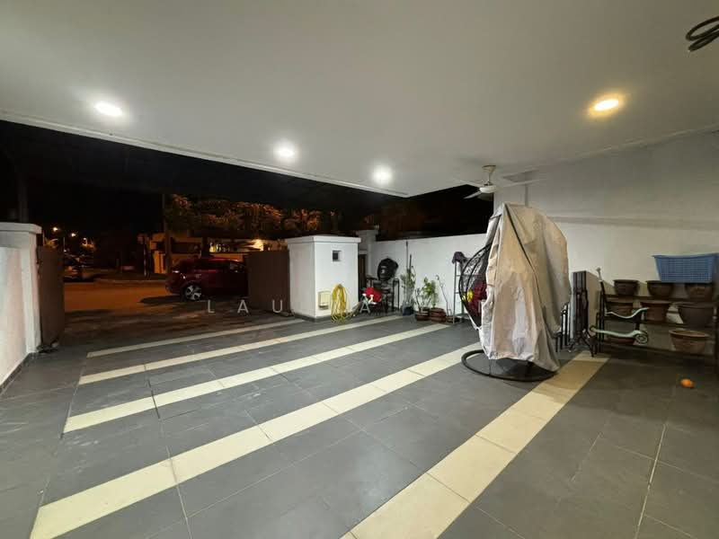 2-storey Terraced House for Rent in Rawang (Selangor) - Lau Ia Ein - Exterior - PropertyGuru.com.my