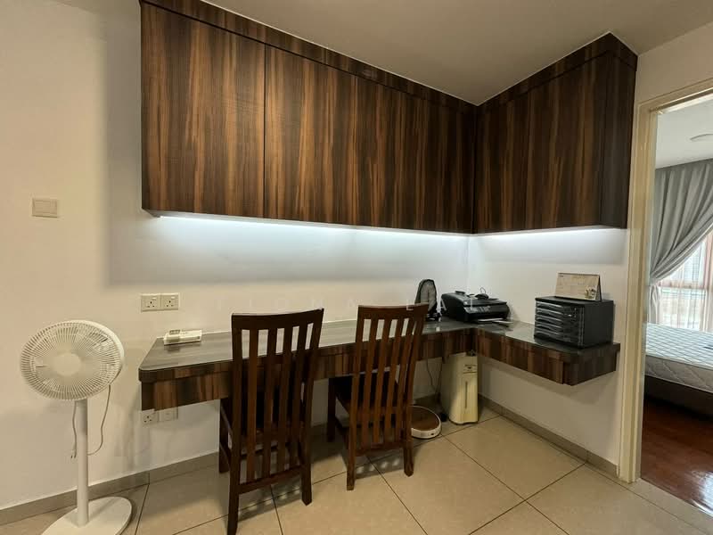 Pangsapuri untuk Dijual di Molek Pine 3 - Fiona Lai - Study - PropertyGuru.com.my