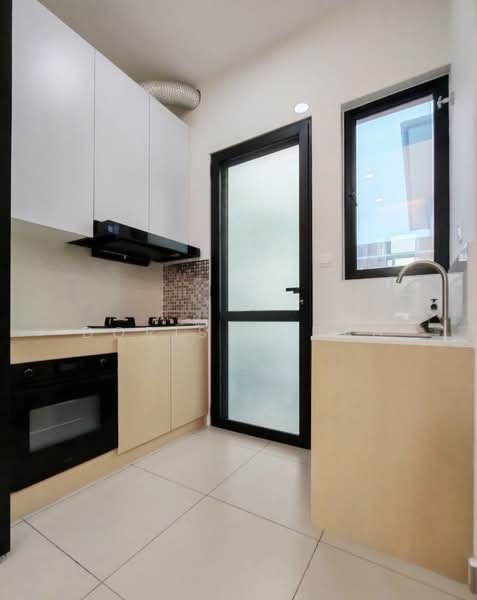 Semi-Detached House for Rent in Eco Ardence (Setia Alam) - Doris Chuah - Kitchen - PropertyGuru.com.my