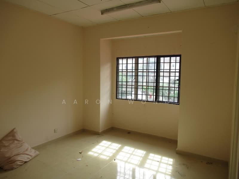 Rumah Teres untuk Dijual di Aman Putri (Sungai Buloh) - Aaron Wong - Interior - PropertyGuru.com.my