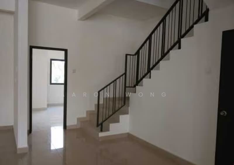 Rumah Teres untuk Dijual di Aman Putri (Sungai Buloh) - Aaron Wong - Interior - PropertyGuru.com.my